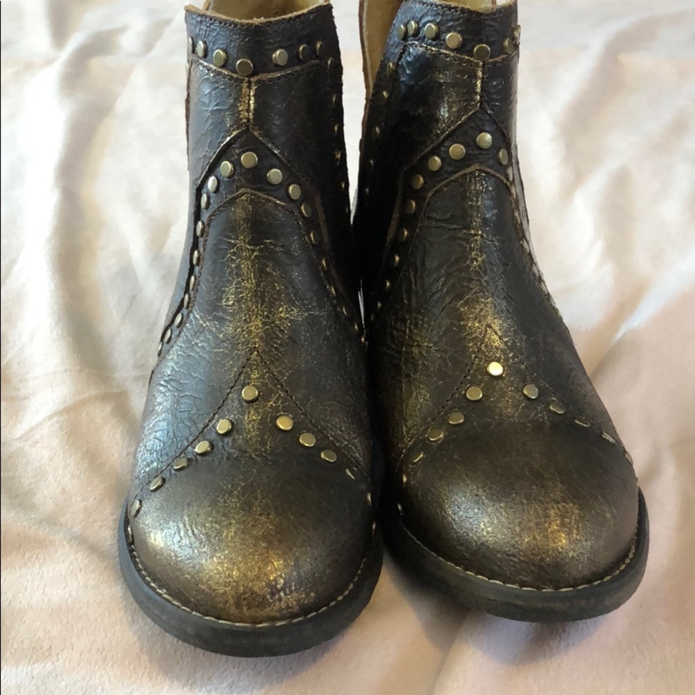 Very Volatile Booties - image 8